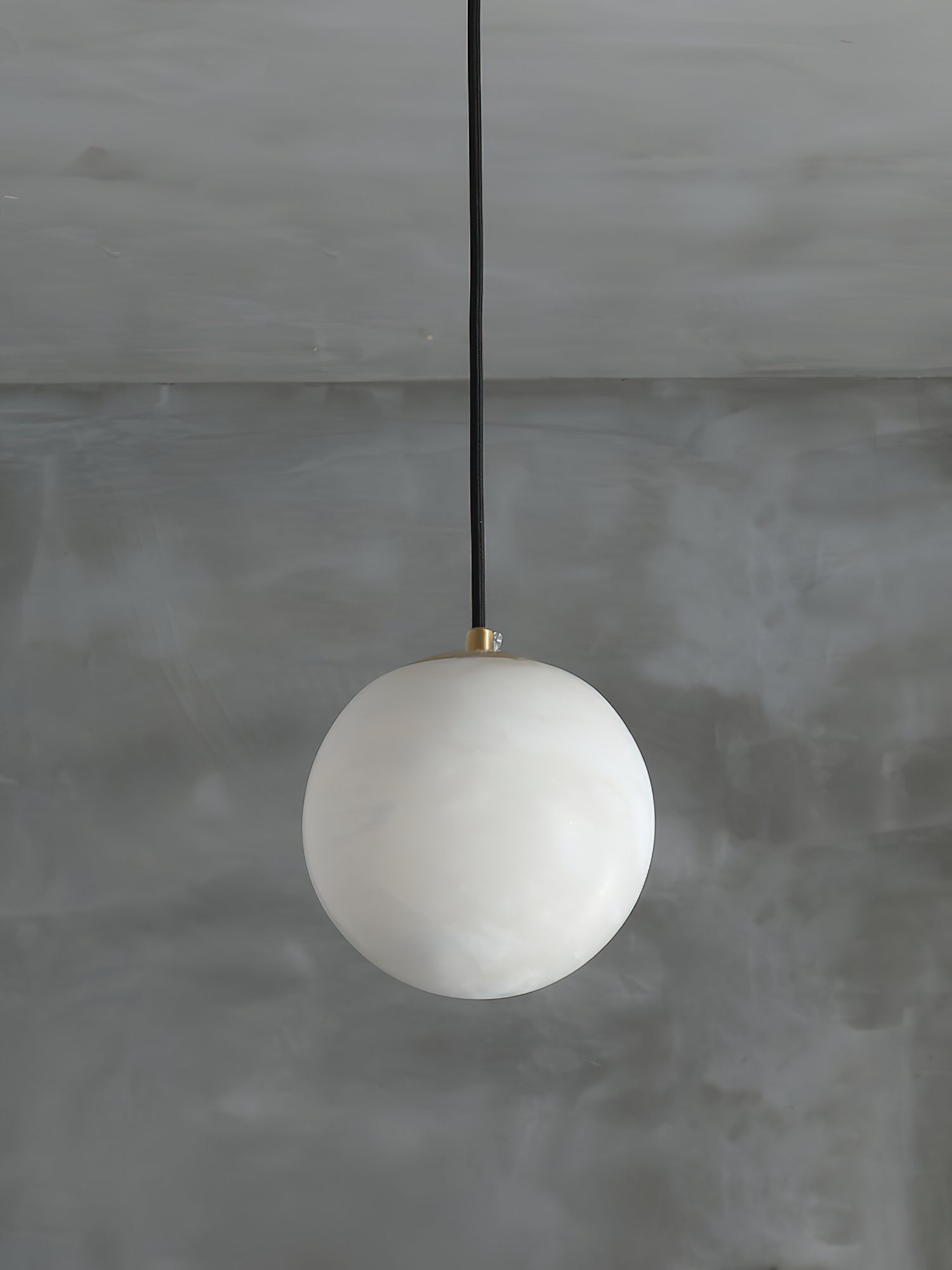 Uphaara Alabaster Pendant Light