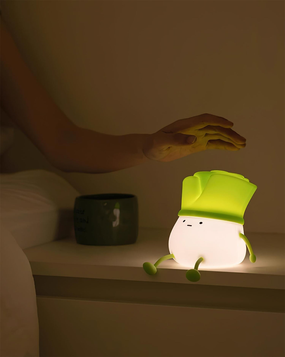 Avenuine Table Lamp