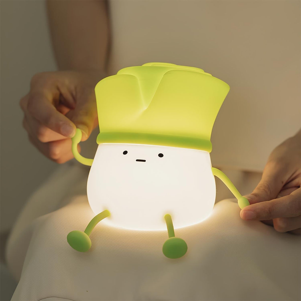 Avenuine Table Lamp