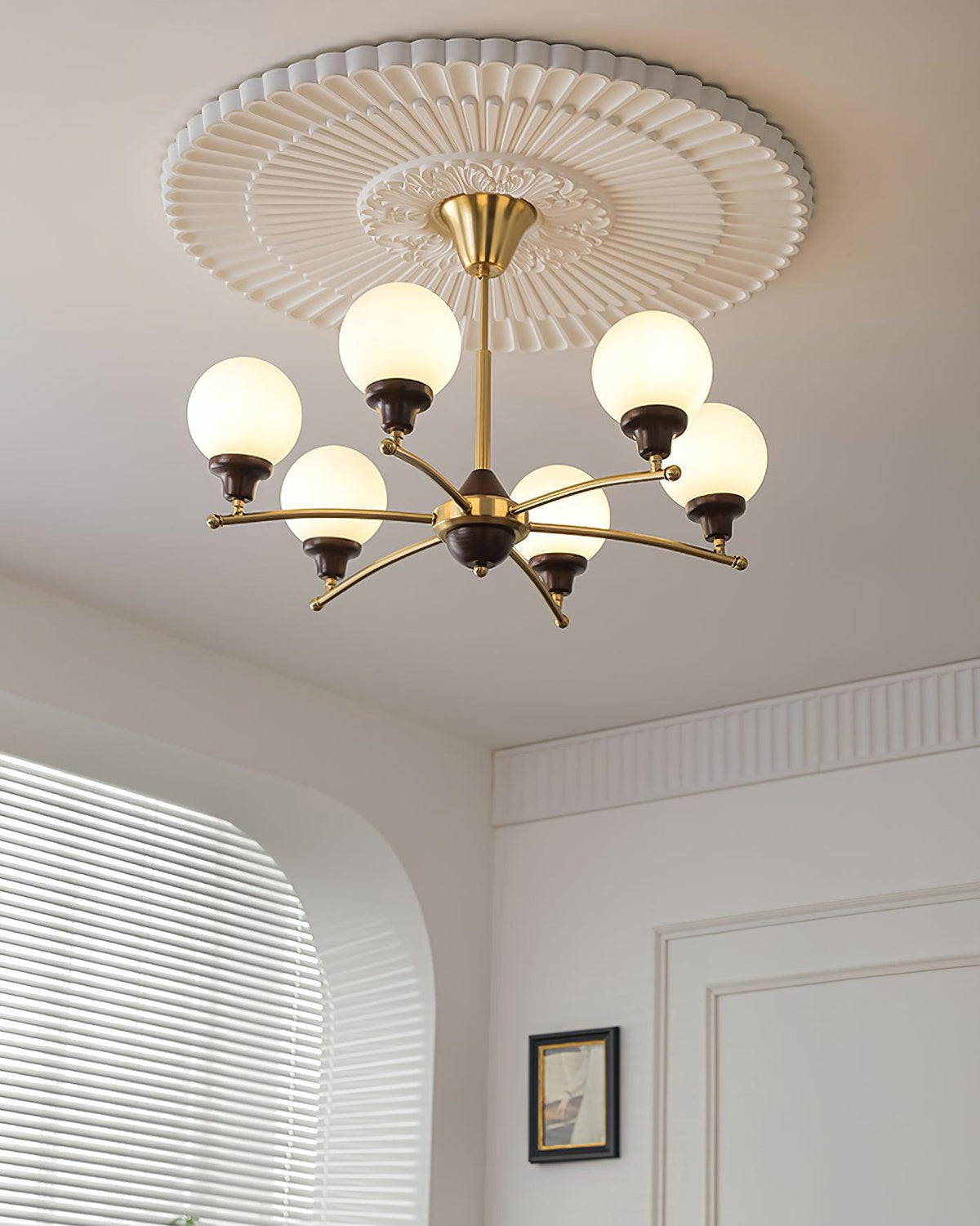 Calivora Chandelier