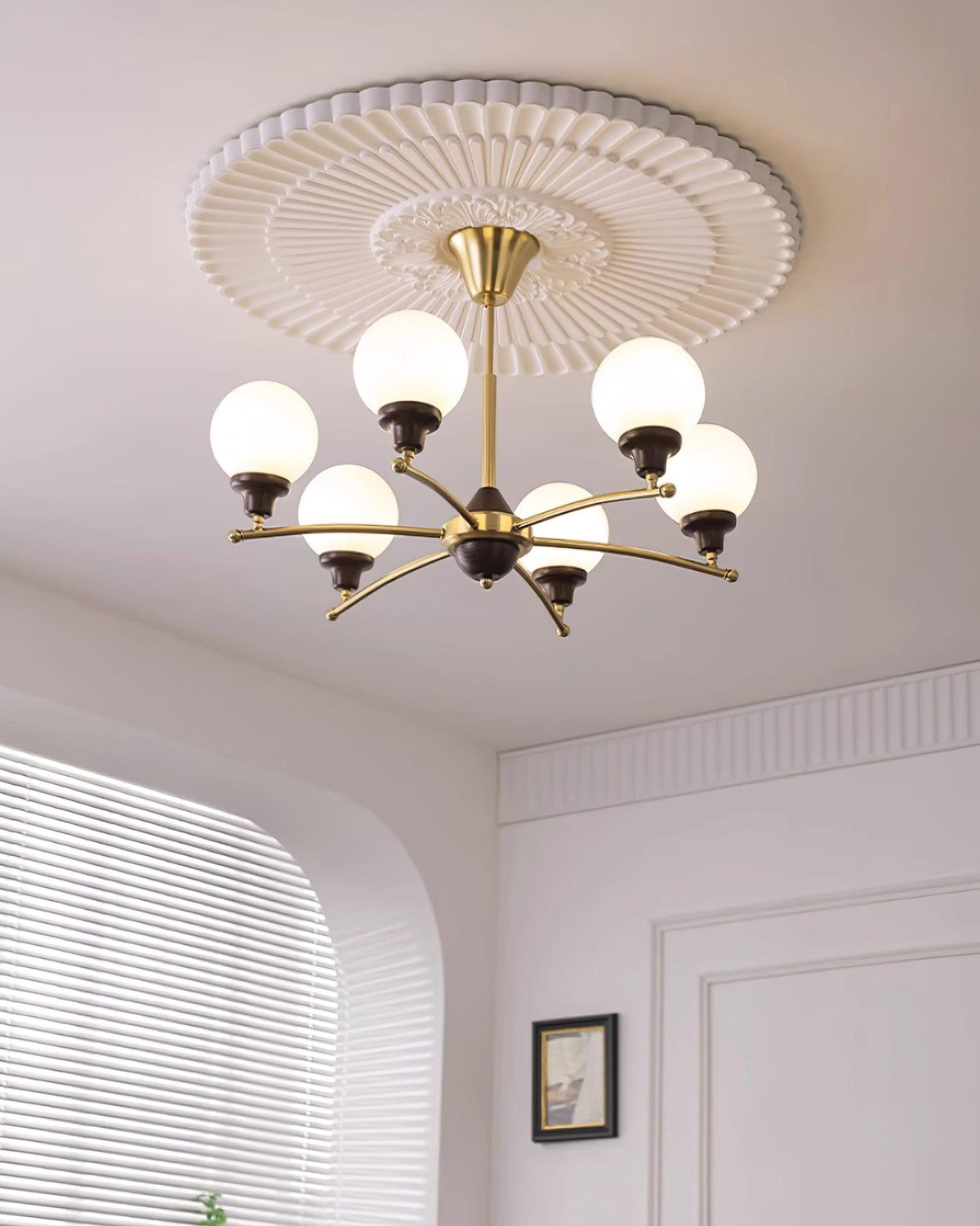 Calivora Chandelier