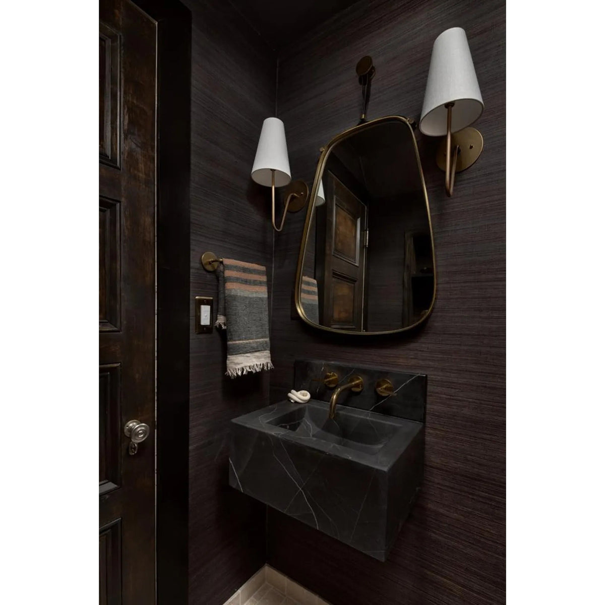 Calisella Wall Lamp