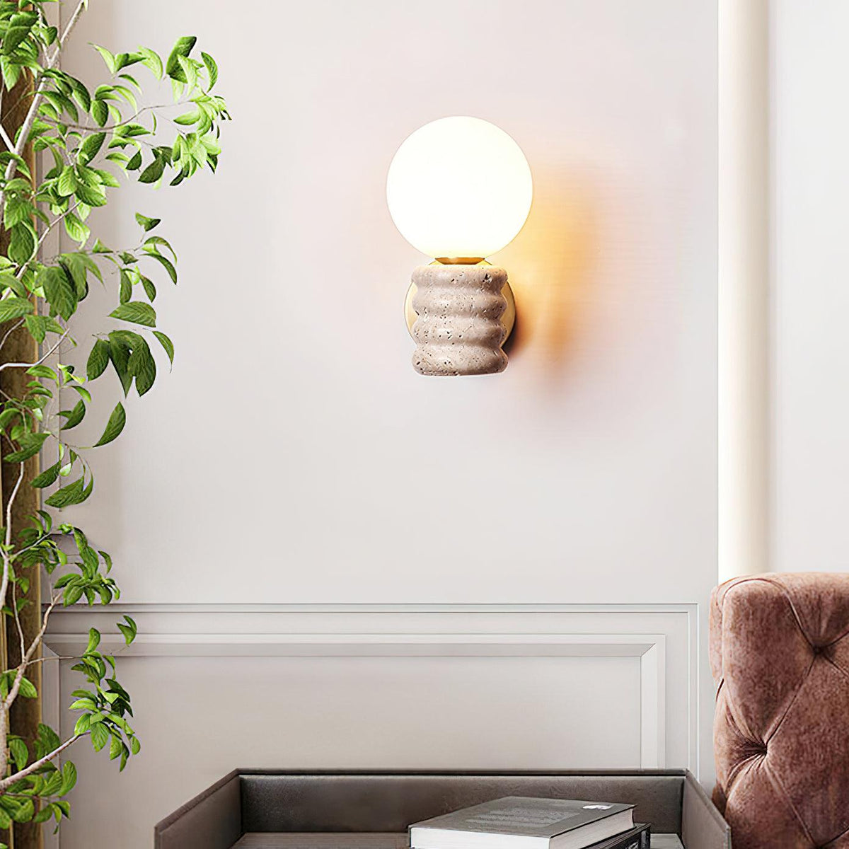 Elaenaine Wall Lamp