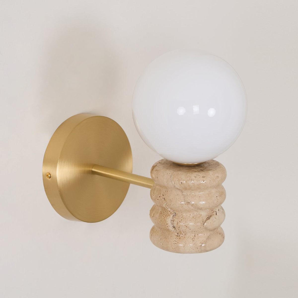 Elaenaine Wall Lamp