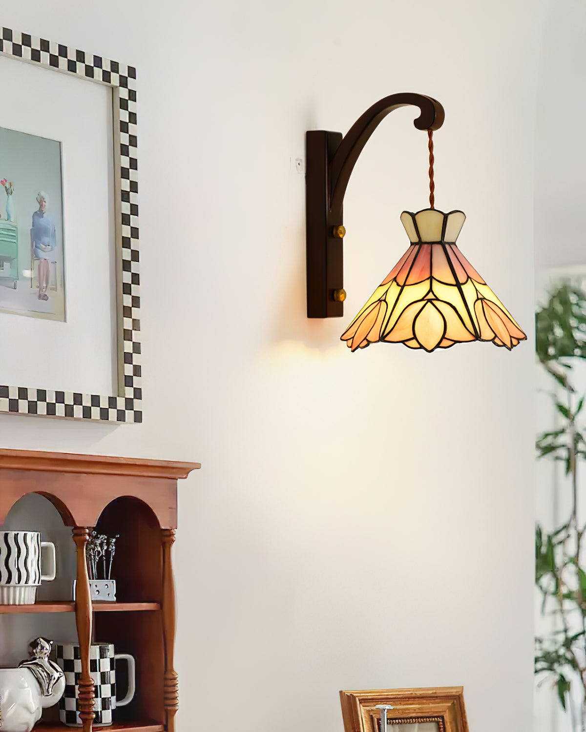 Wall Lamp Wood Body Tiffany Glass Shade Pink Floral Vintage Art