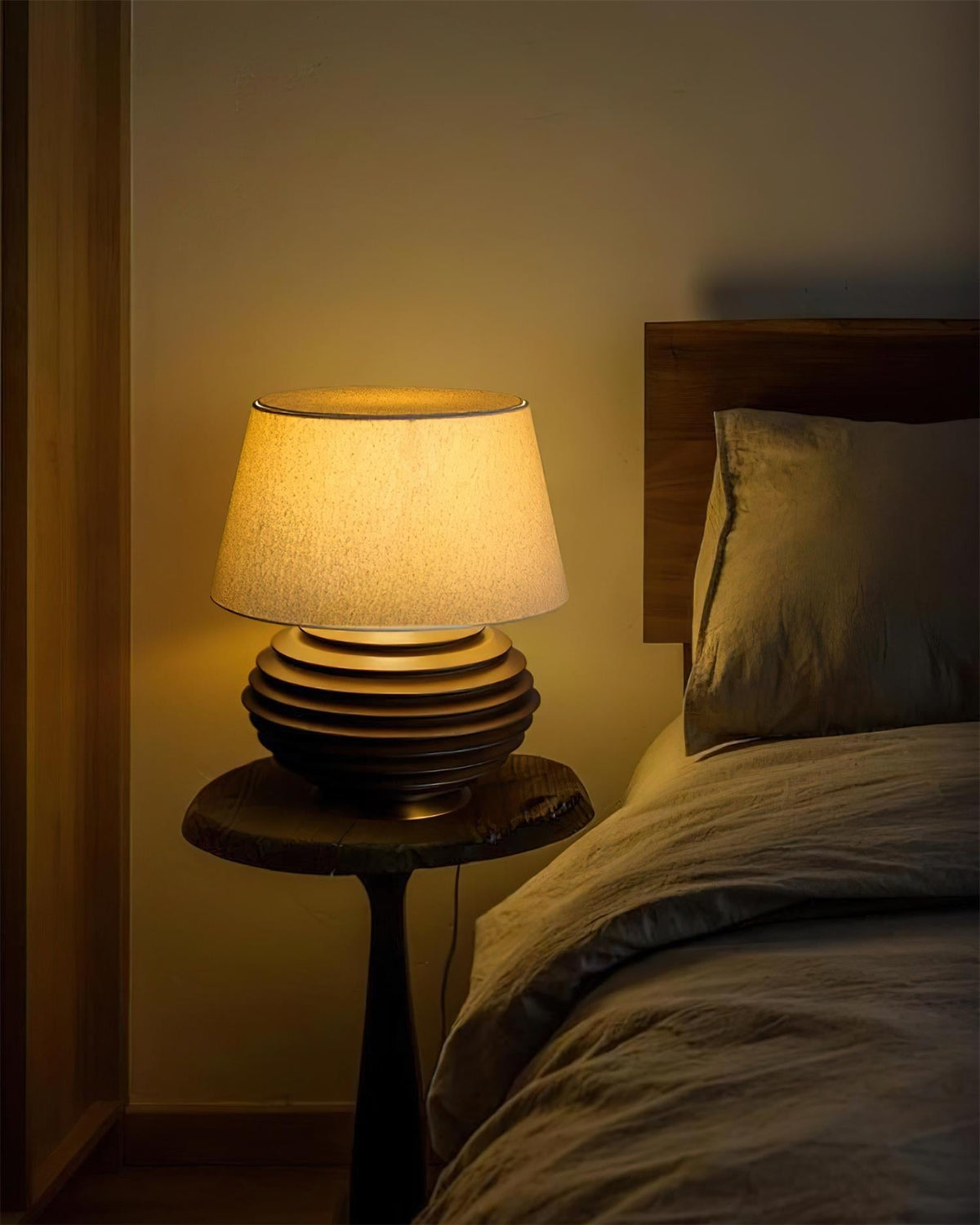 Lumiselia Table Lamp