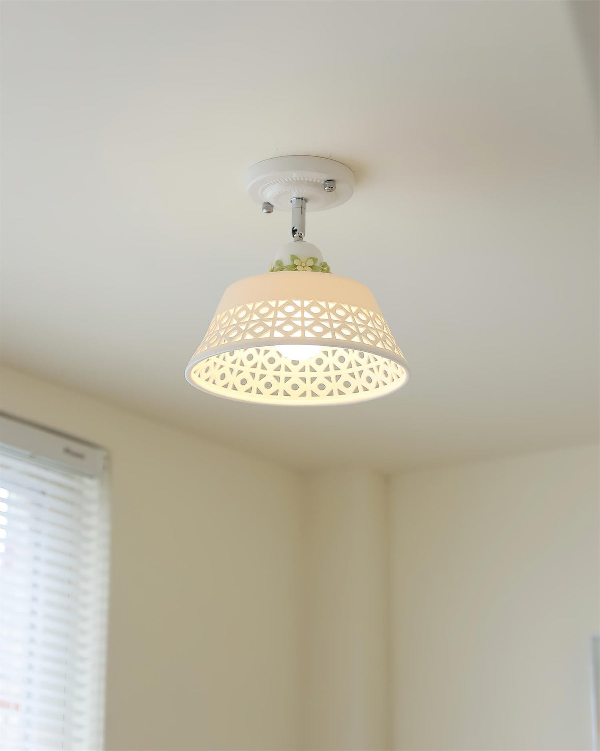Velalelle Ceiling Lamp