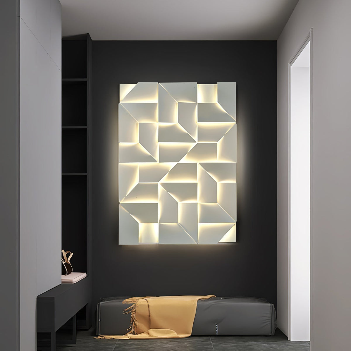Wynor Shadows Grand Sconce Wall Lamp