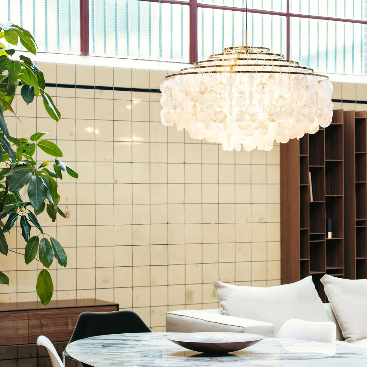 Avenenian Chandelier