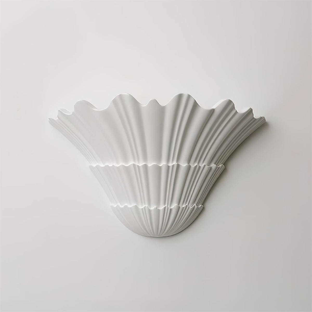 Veloraine Wall Lamp