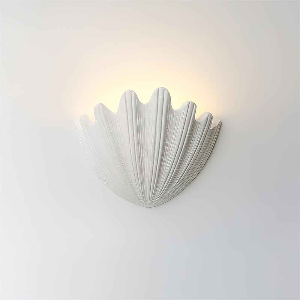 Veloraine Wall Lamp