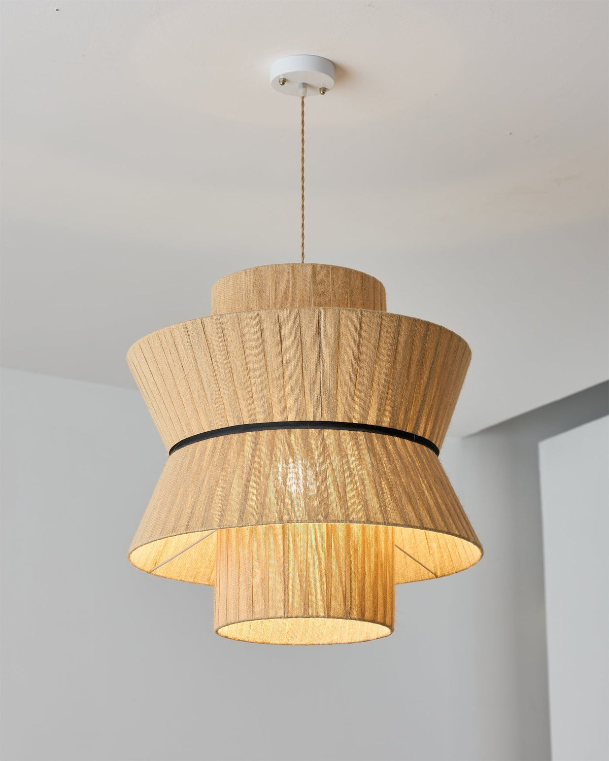 Maevy Pendant Light