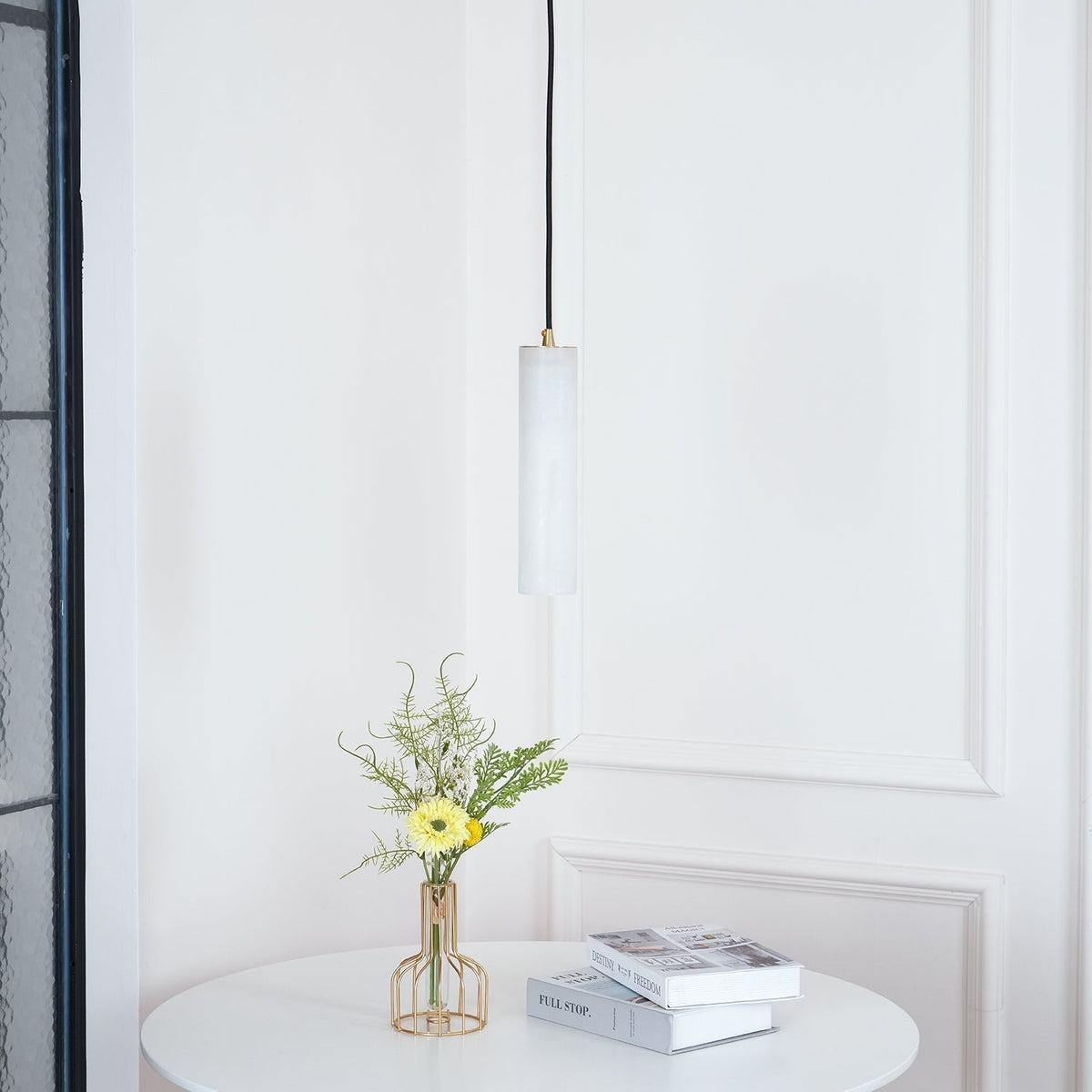 Lunexi Cluster Alabaster Pendant Light