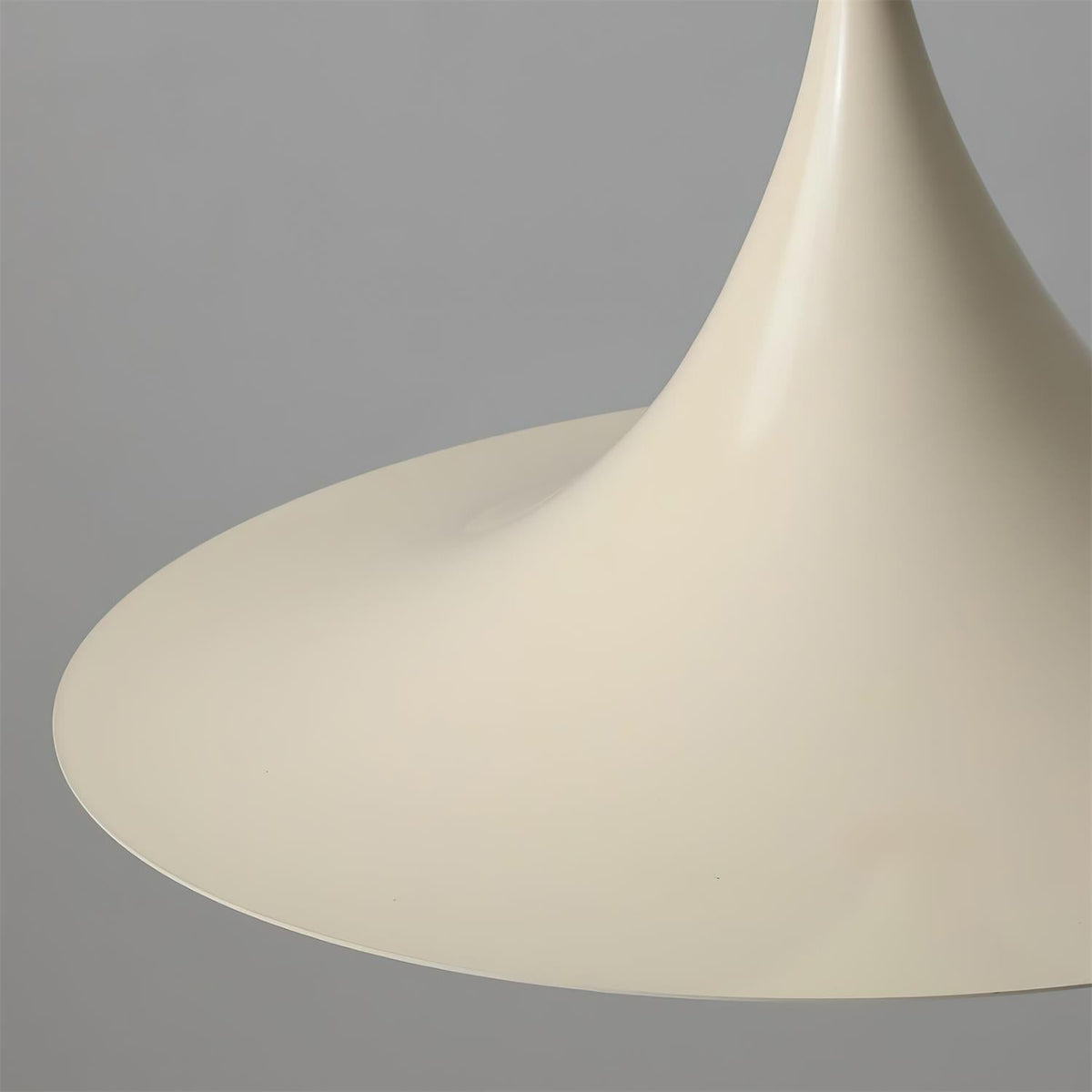 Lumivaine Pendant Light