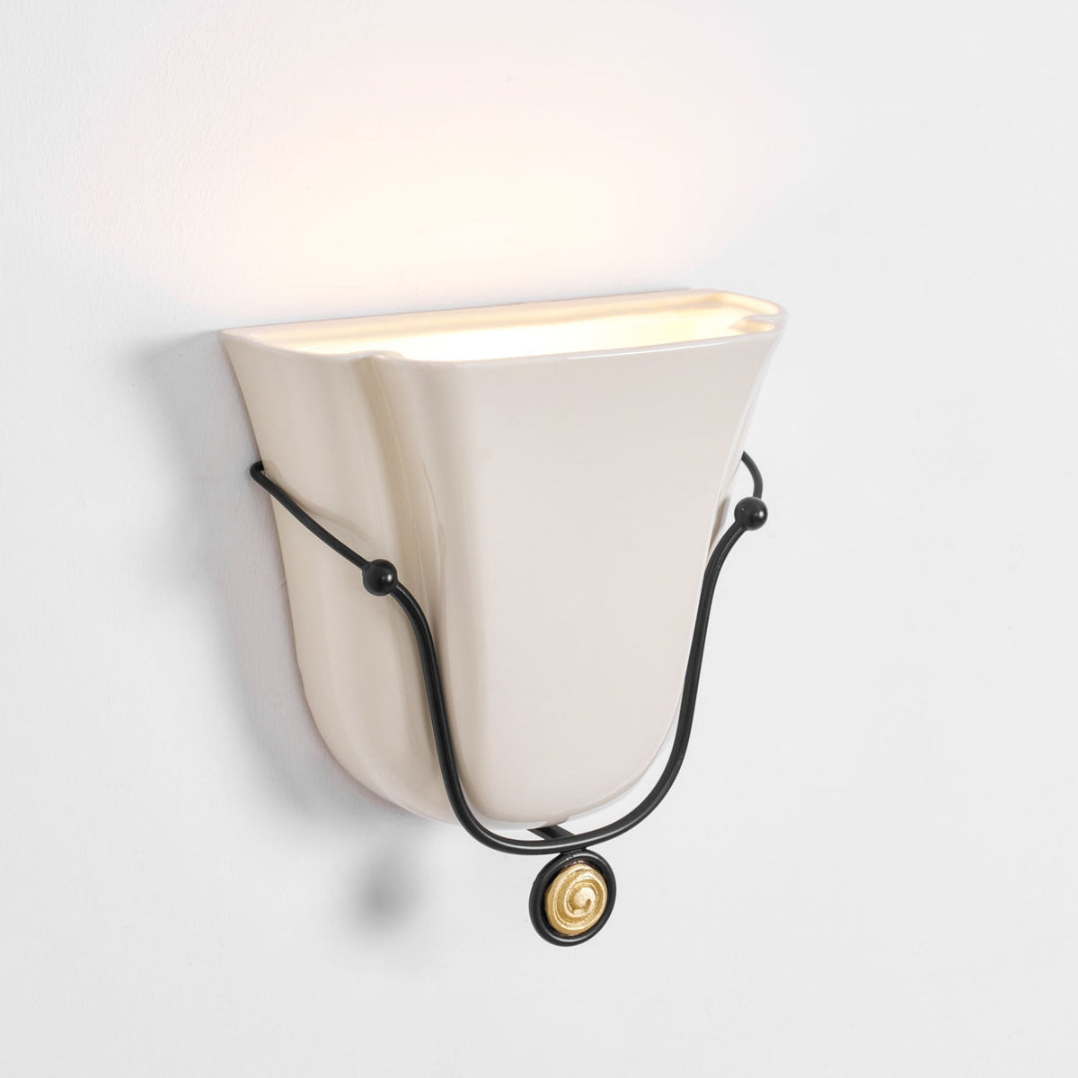 Calarette Wall Lamp