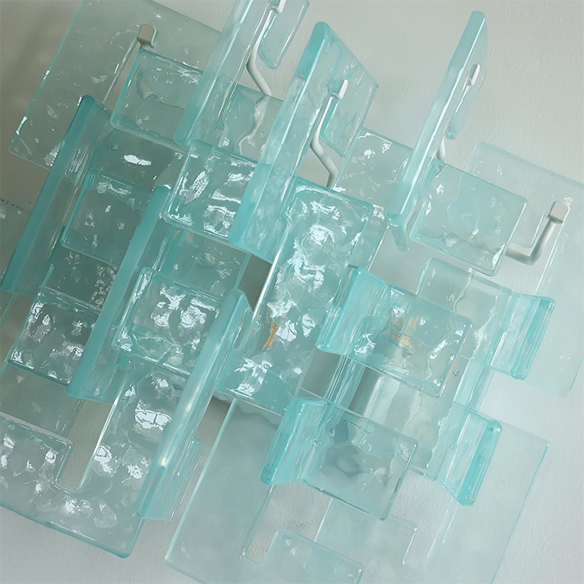 Elaaelia Wall Lamp