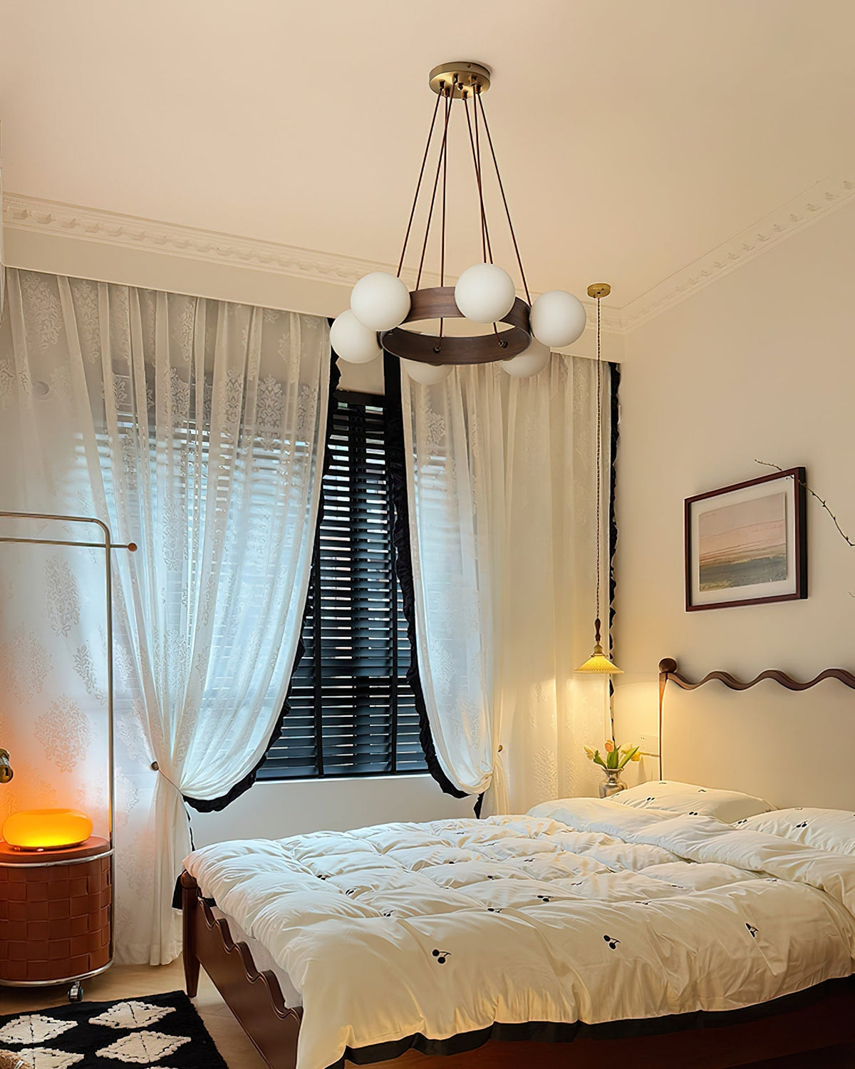 Soroena Chandelier