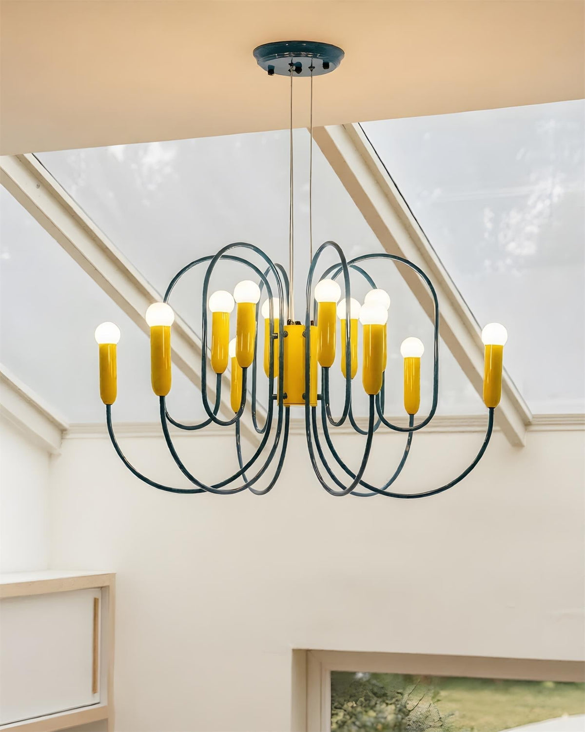 Avenarissa Chandelier