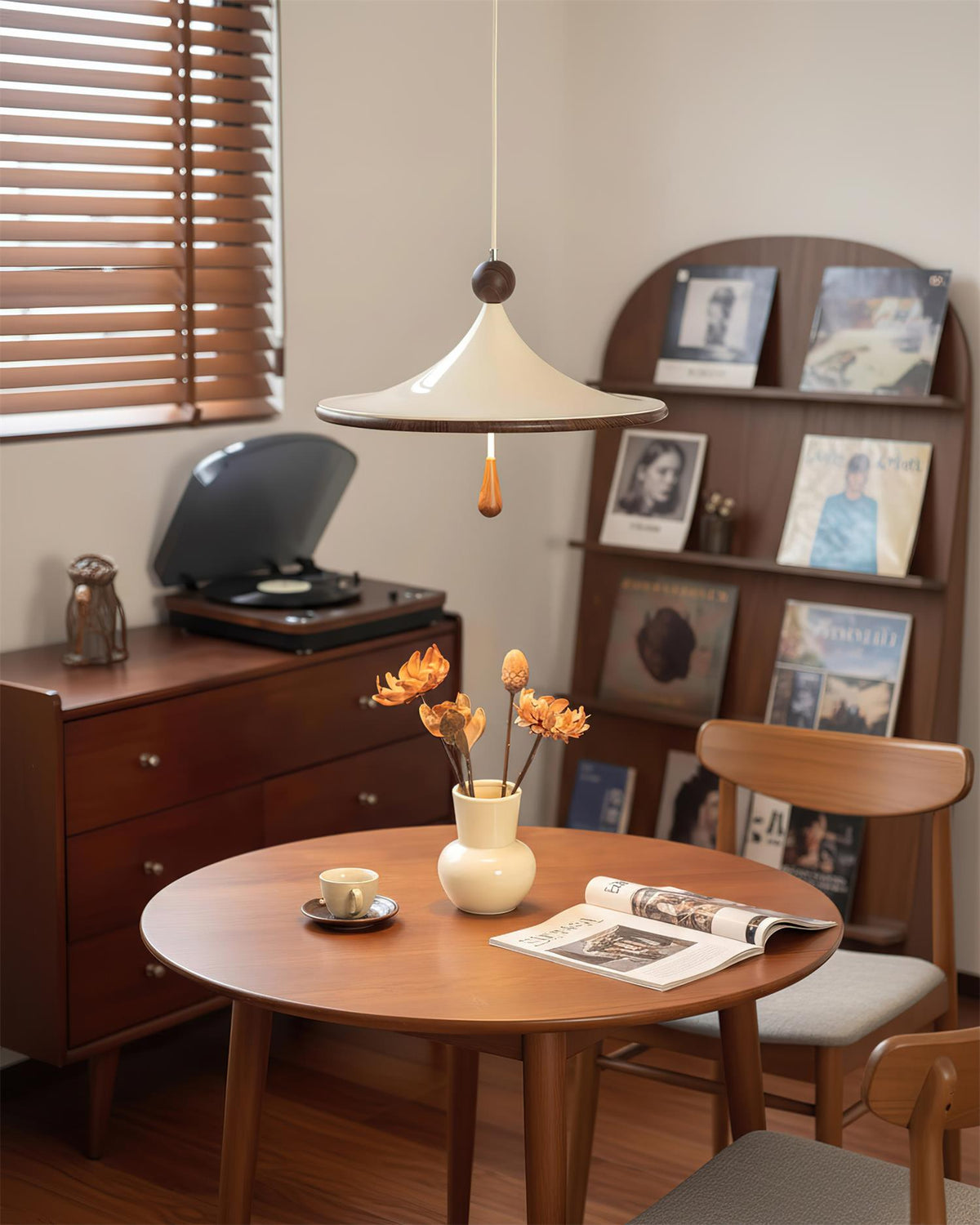 Avenenise Pendant Light