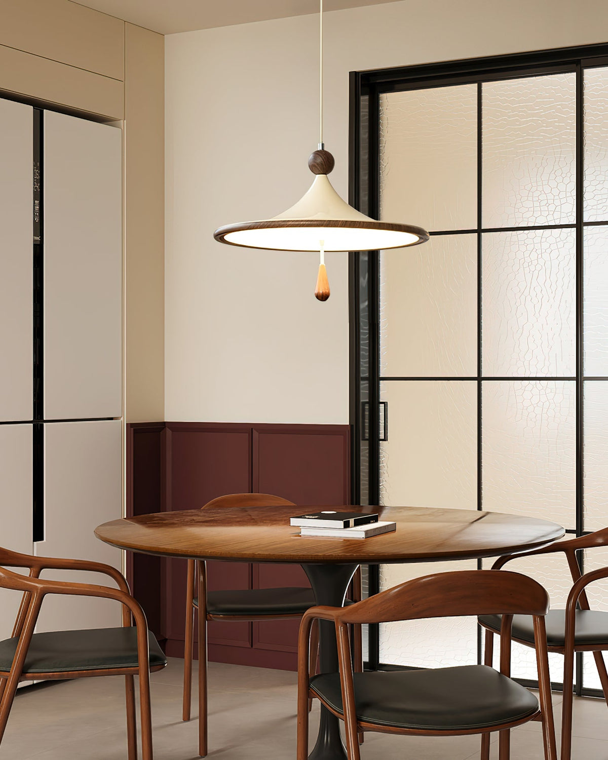 Avenenise Pendant Light