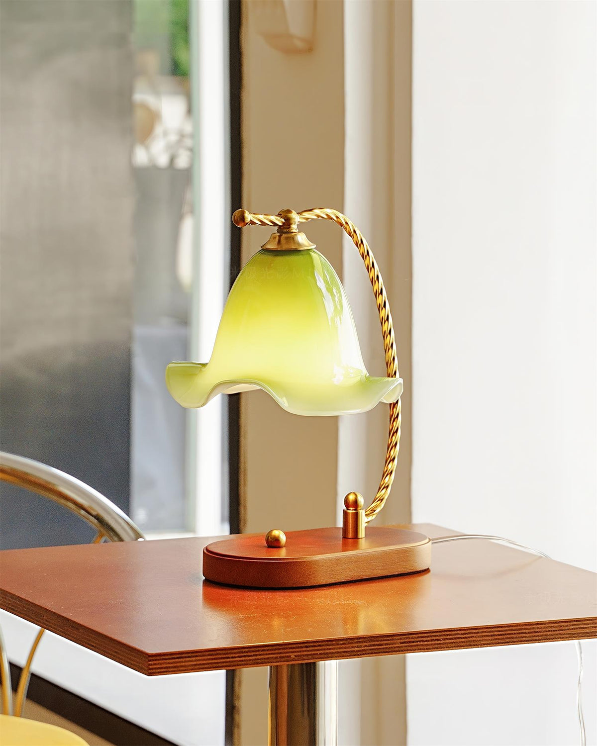 Rivinella Table Lamp