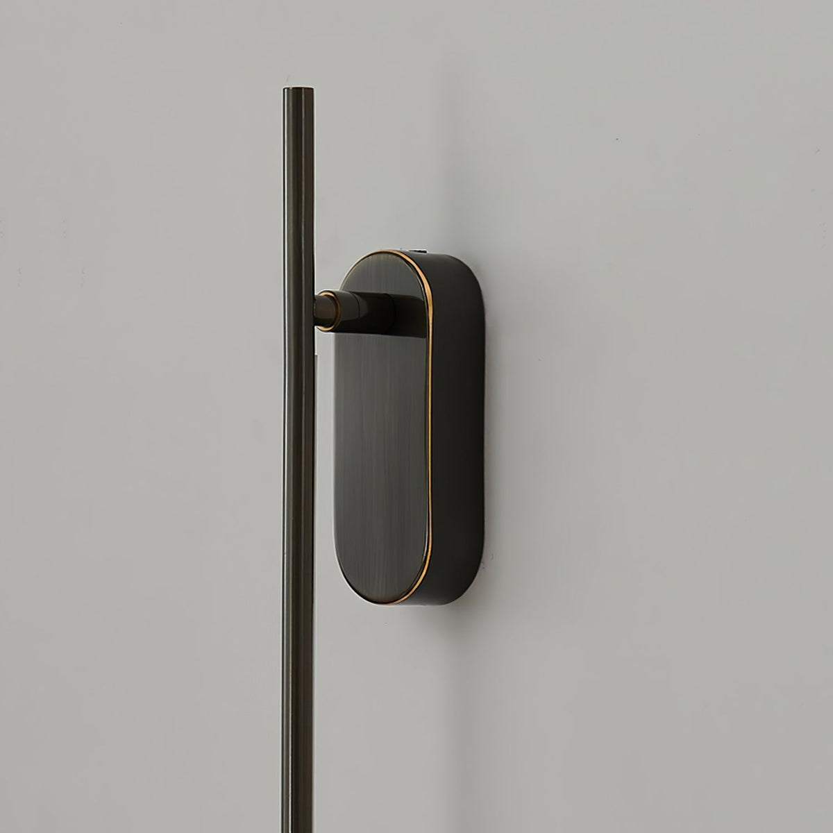 Marissa Stick Shaped Brass Sconce Wall lamp