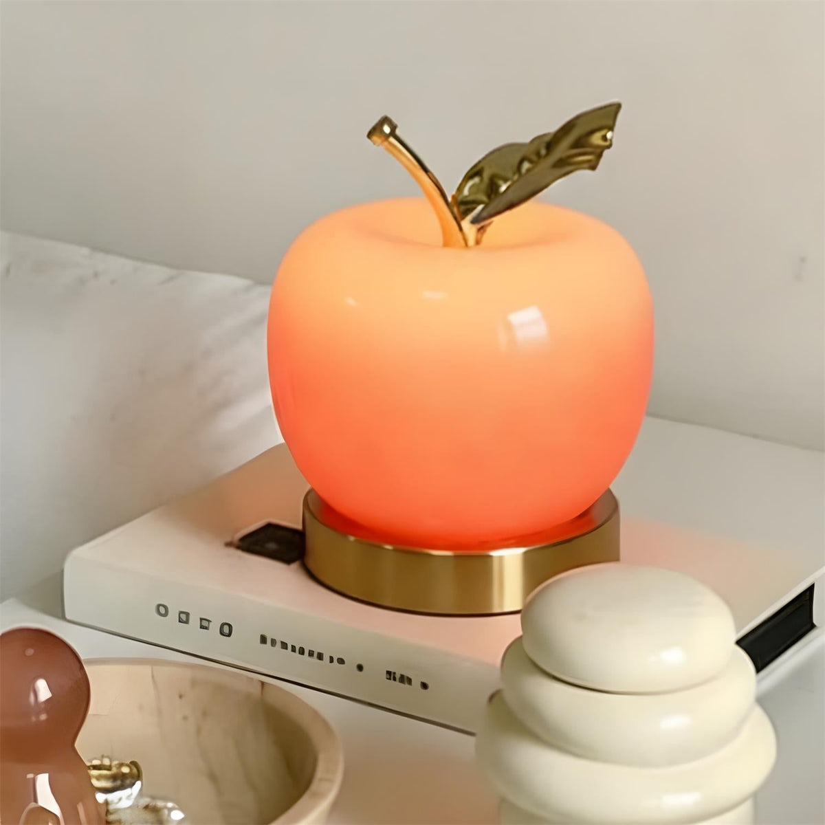 Terioreria Table Lamp