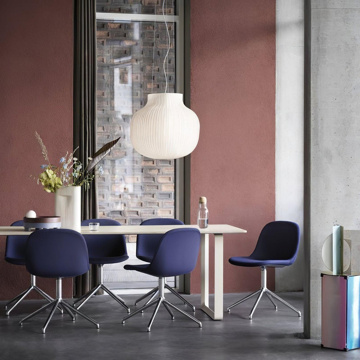 Synaria Pendant Light
