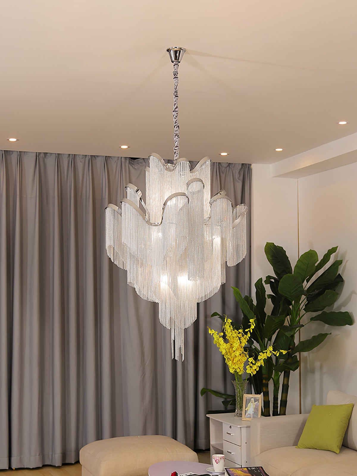 Noririne Stream Chain Chandelier