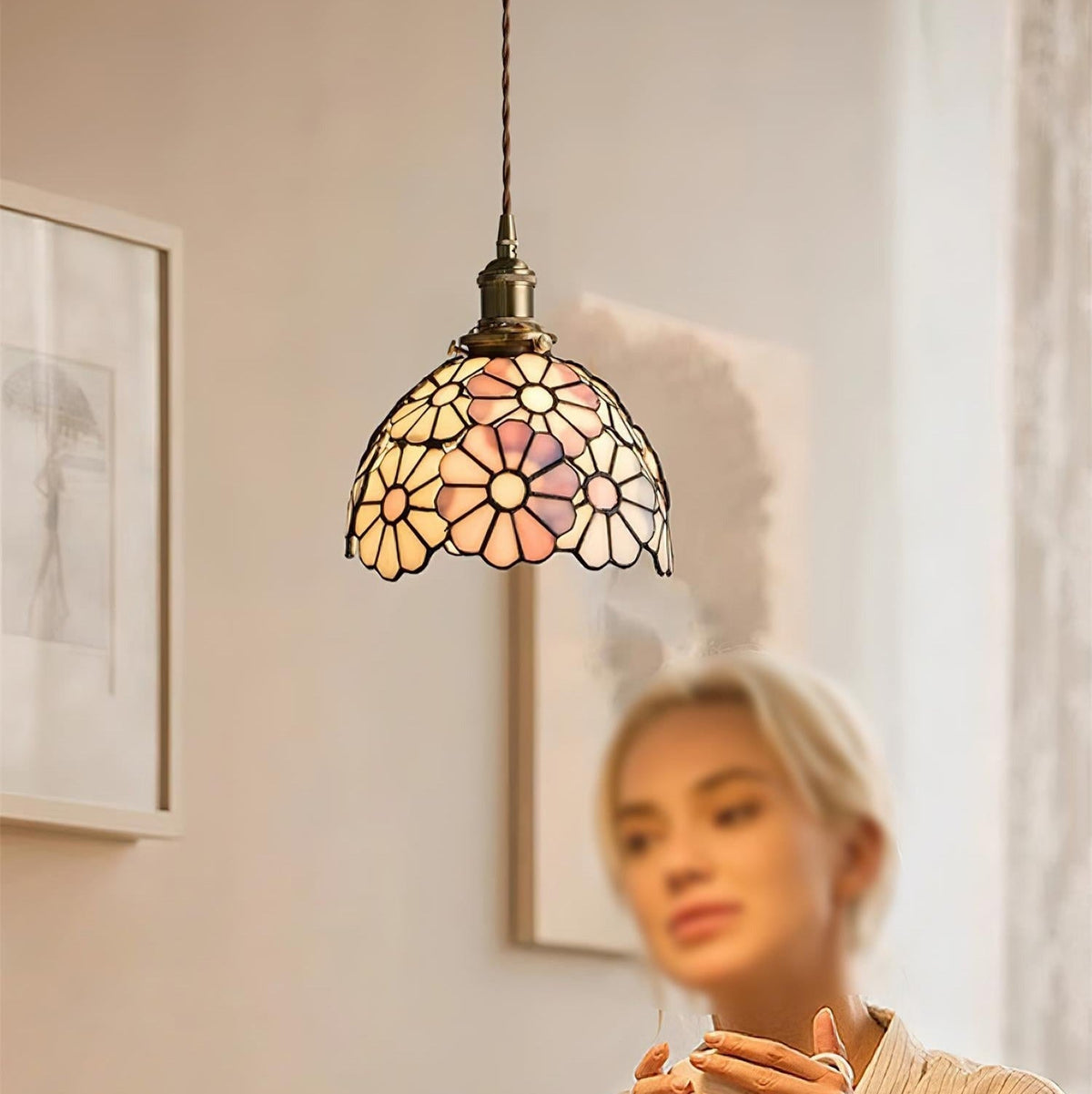 Viboten Floral Pendant Light