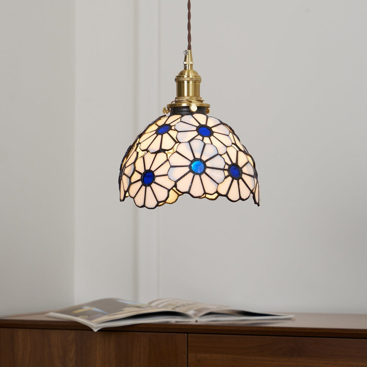 Viboten Floral Pendant Light