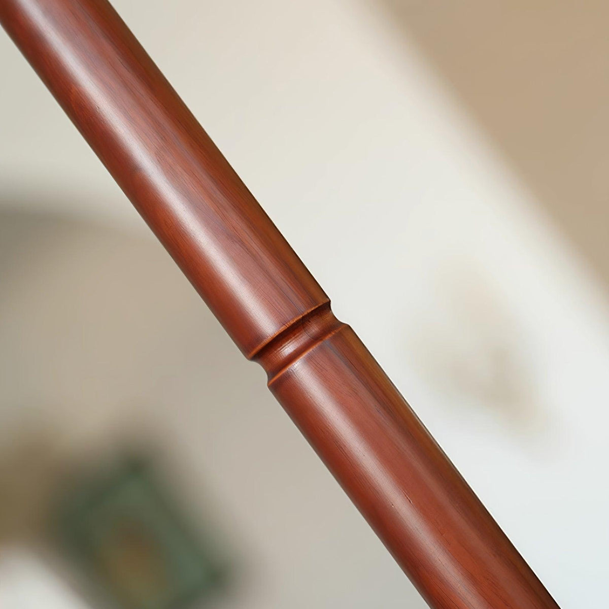 Virairine Floor Lamp