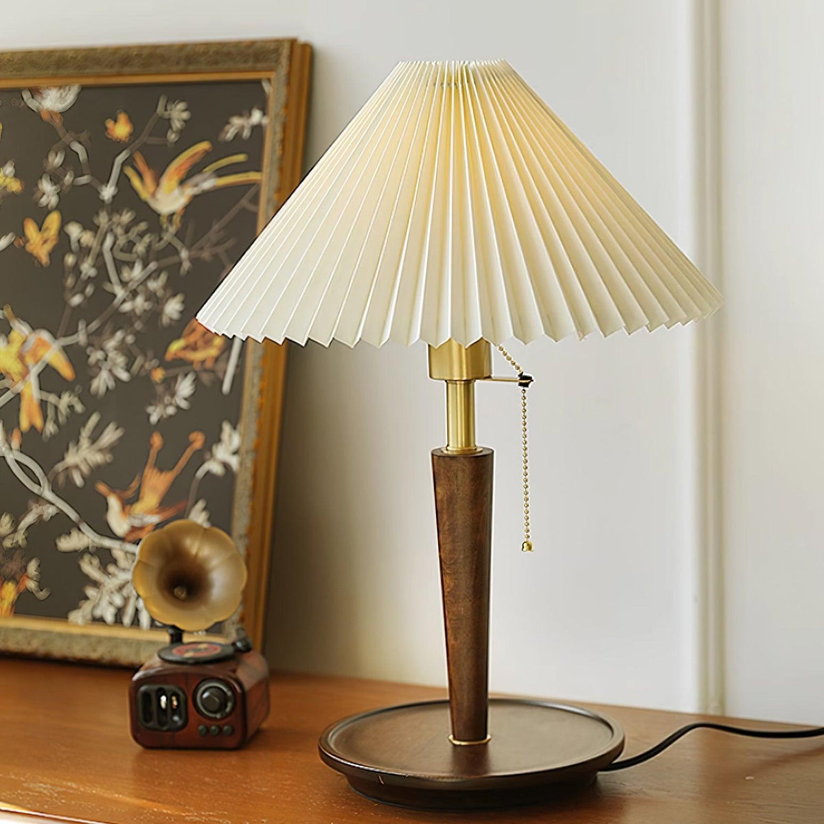 Seliriella Table Lamp