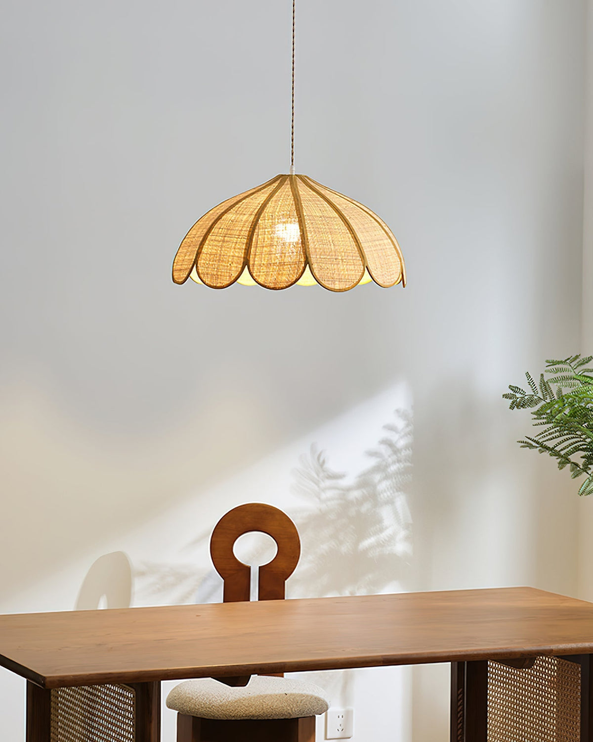 Elaisora Pendant Lamp