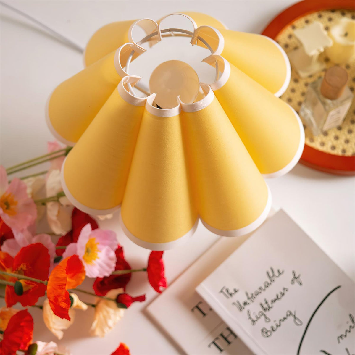 Riviora Table Lamp