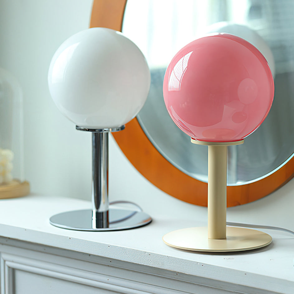 Viraoiella Table Lamp