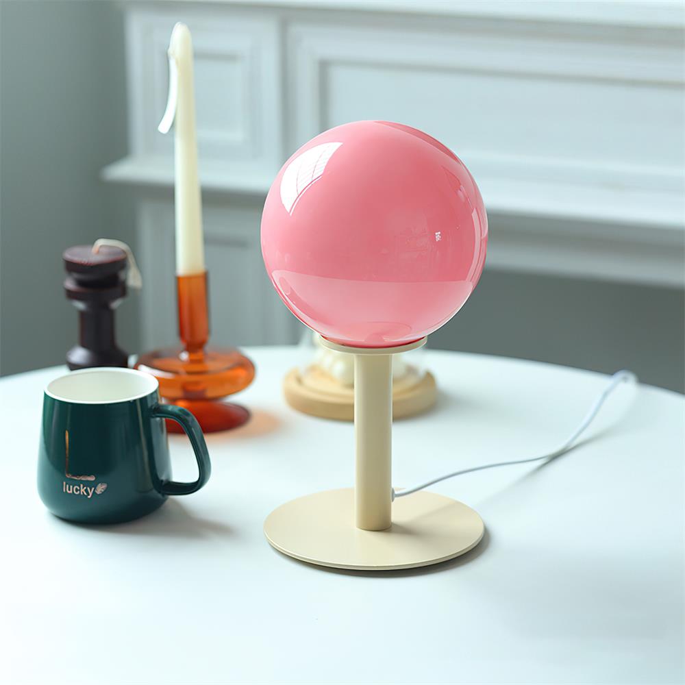 Viraoiella Table Lamp