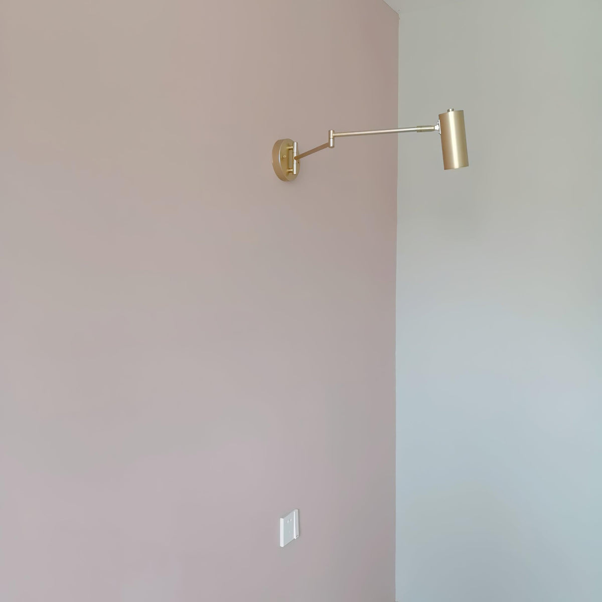 Padenis Adjustable Swing Arm Wall Lamp