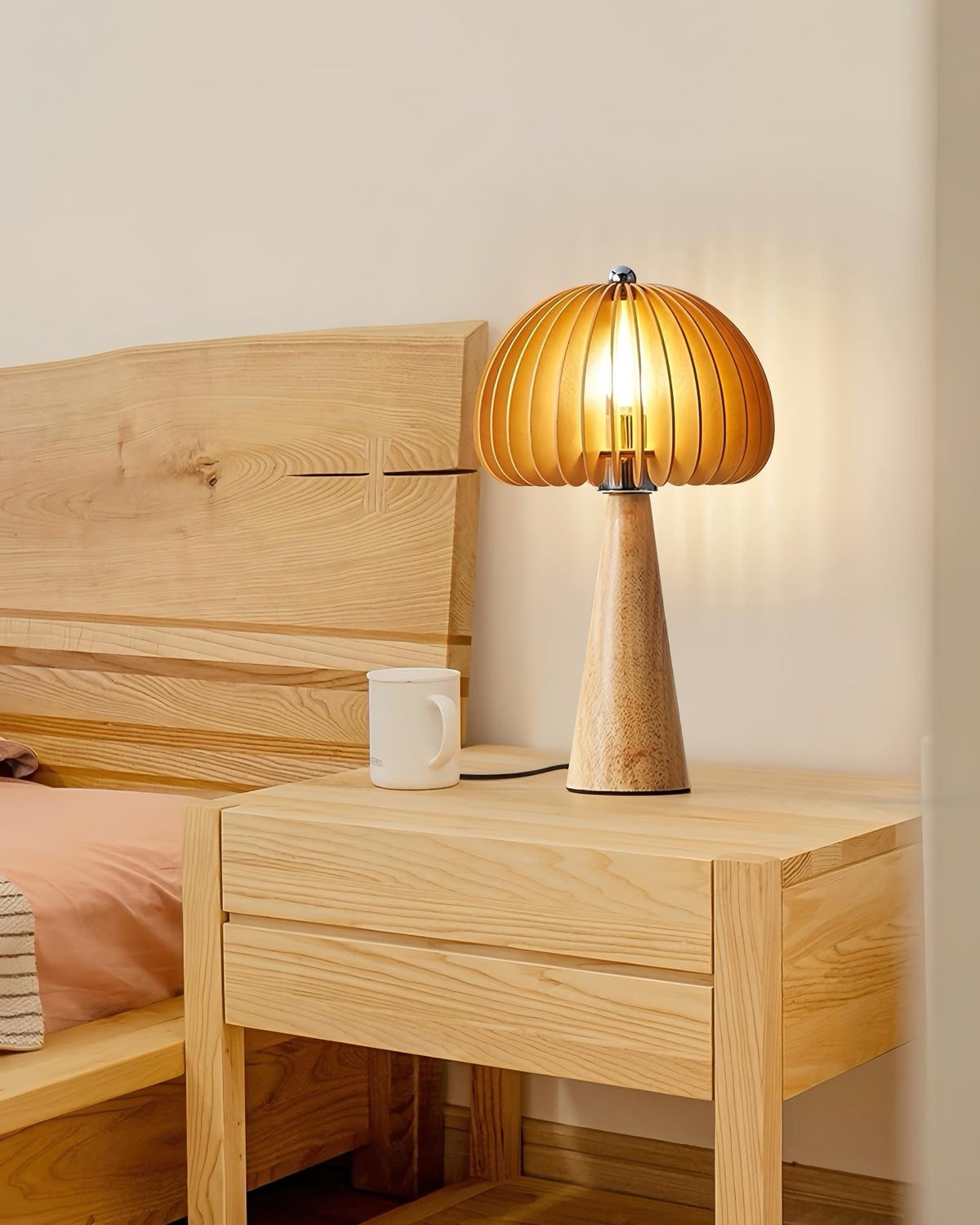 Leif Table Lamp