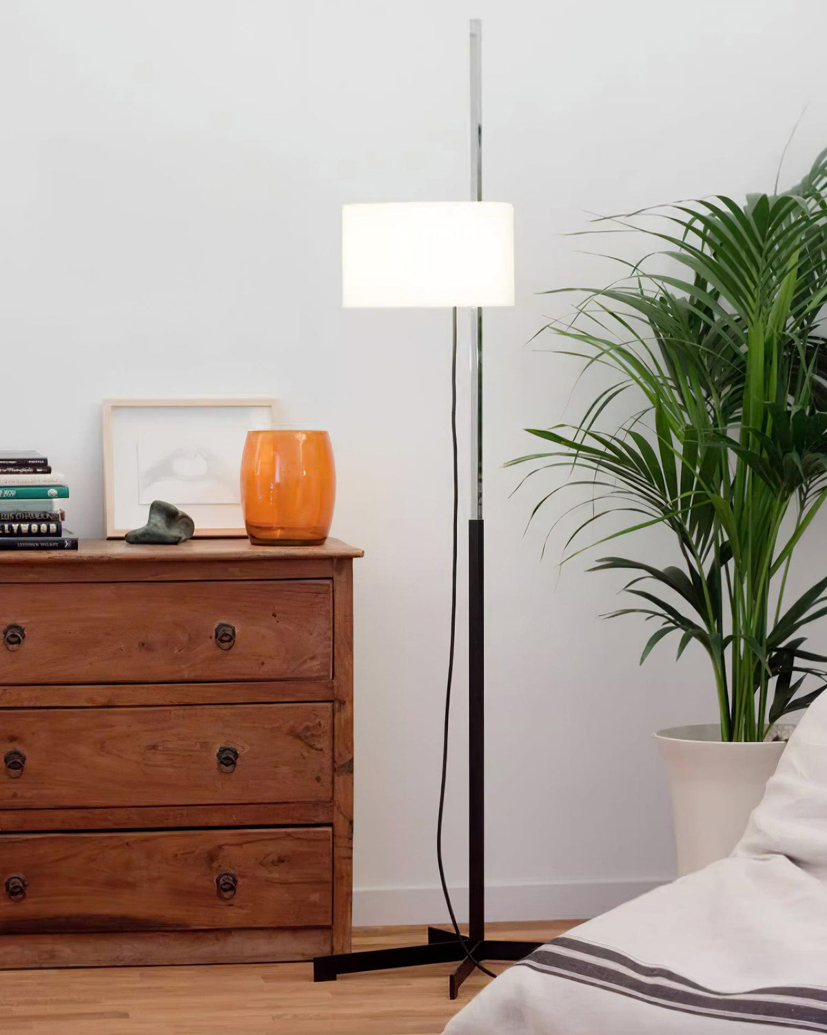 Reniselia Floor Lamp