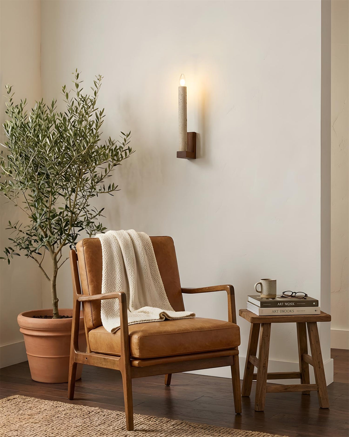 Viraaraine Wall Sconce