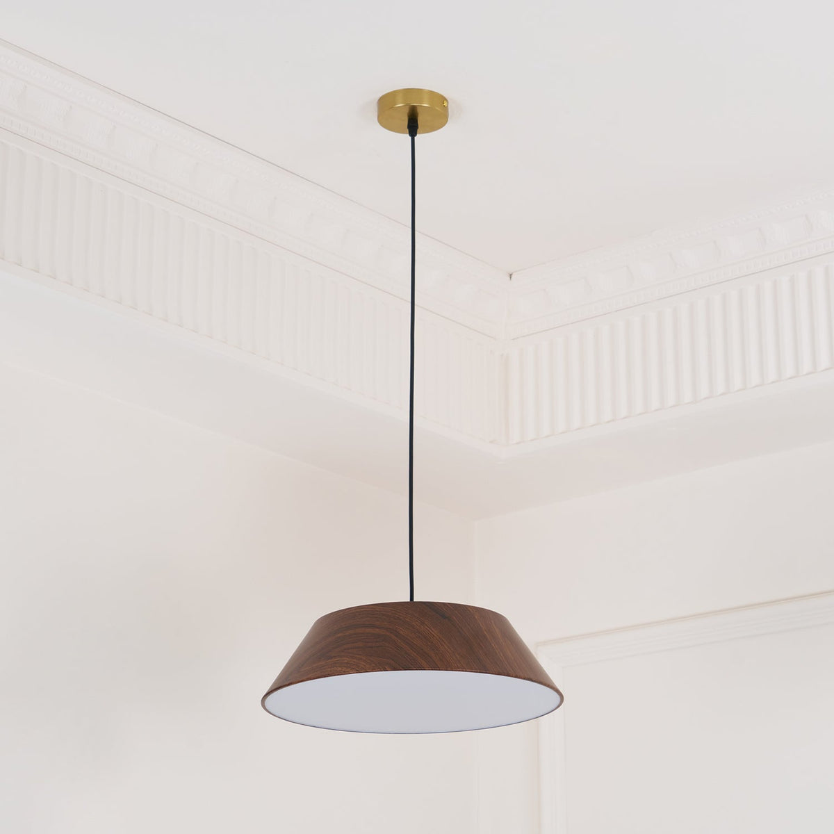 Novain Wood Grain Pendant Light