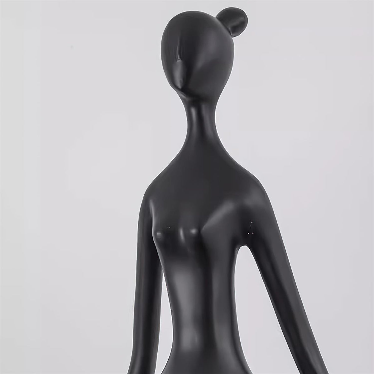 Oreleraine Floor Lamp
