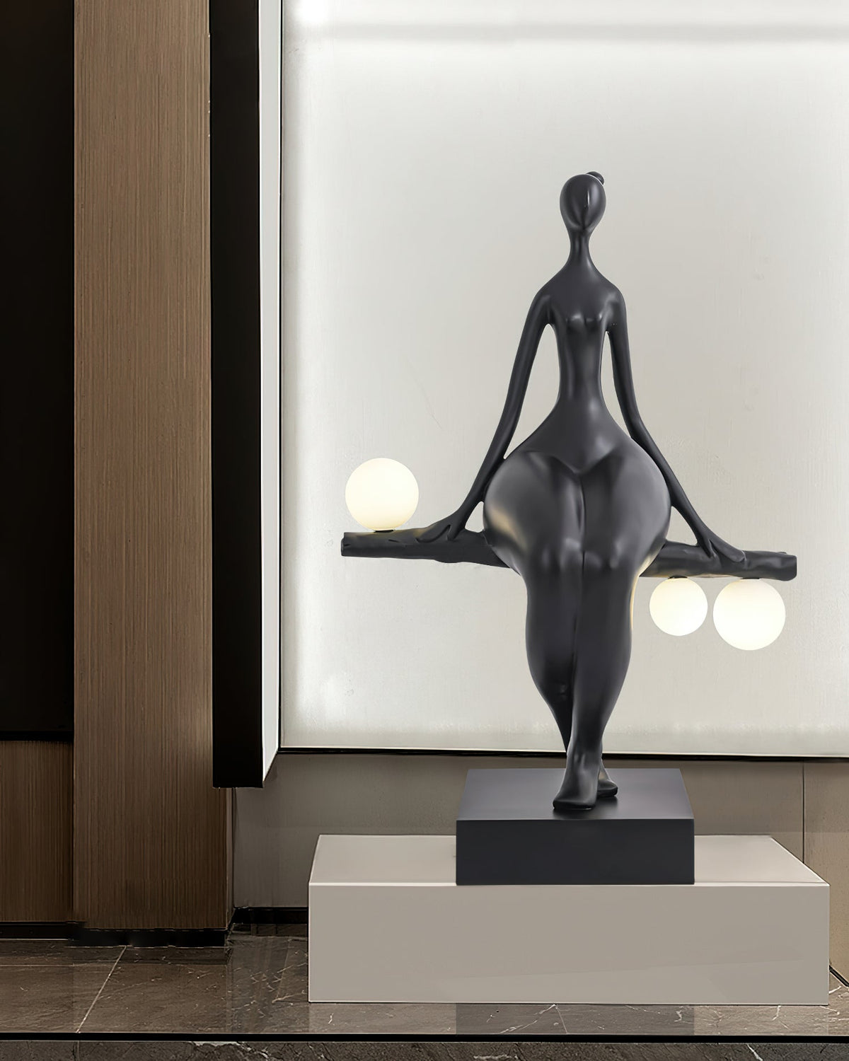 Oreleraine Floor Lamp