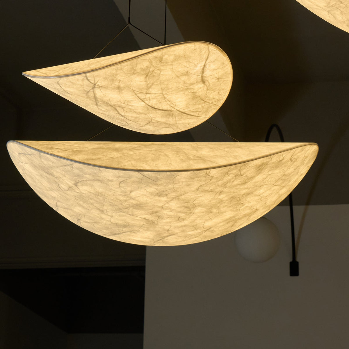 Elsolir Paper Pendant Lamp