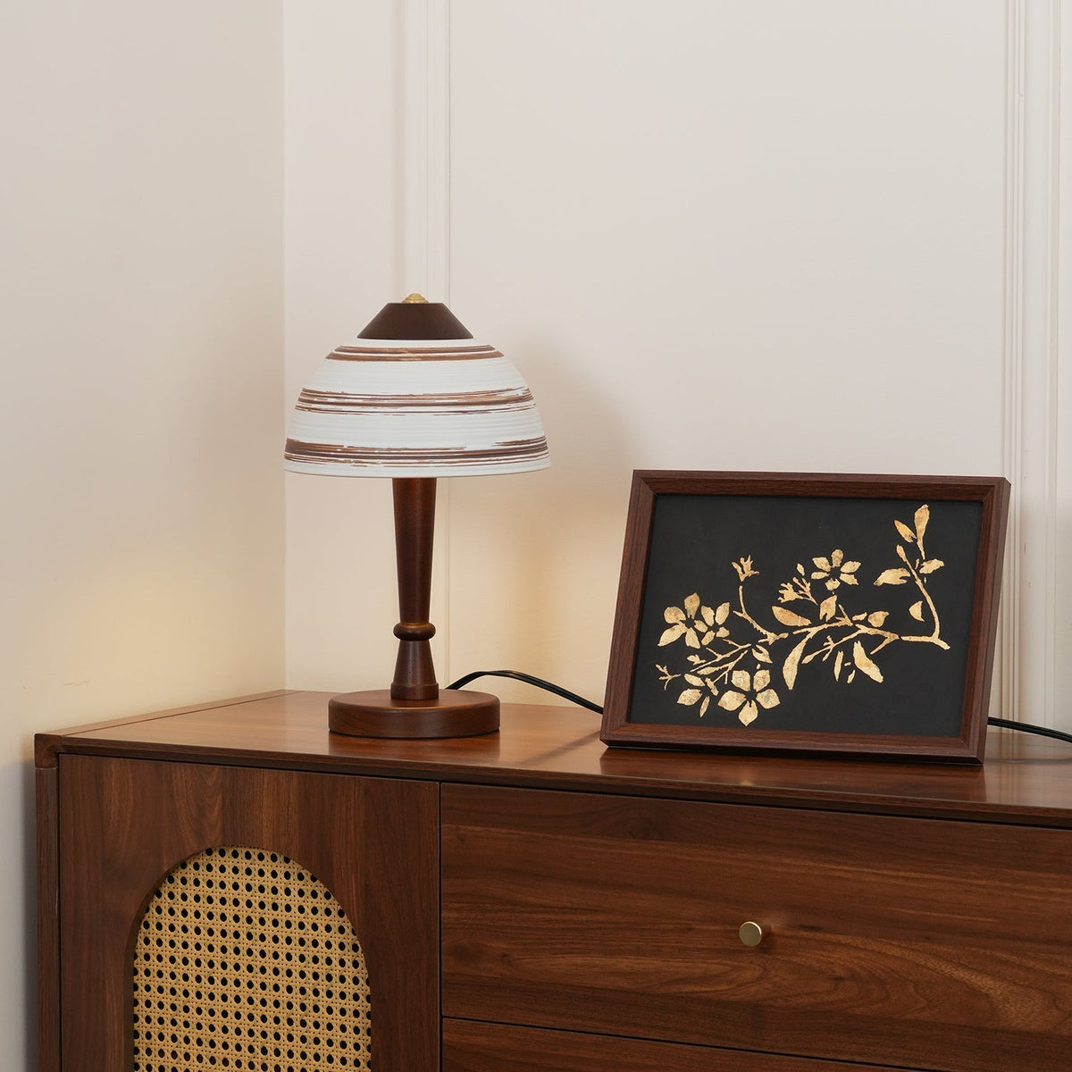 Cirivise Table Lamp