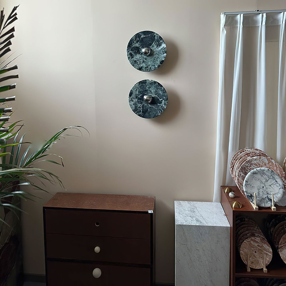 Nereenne Marble Wall Lamp