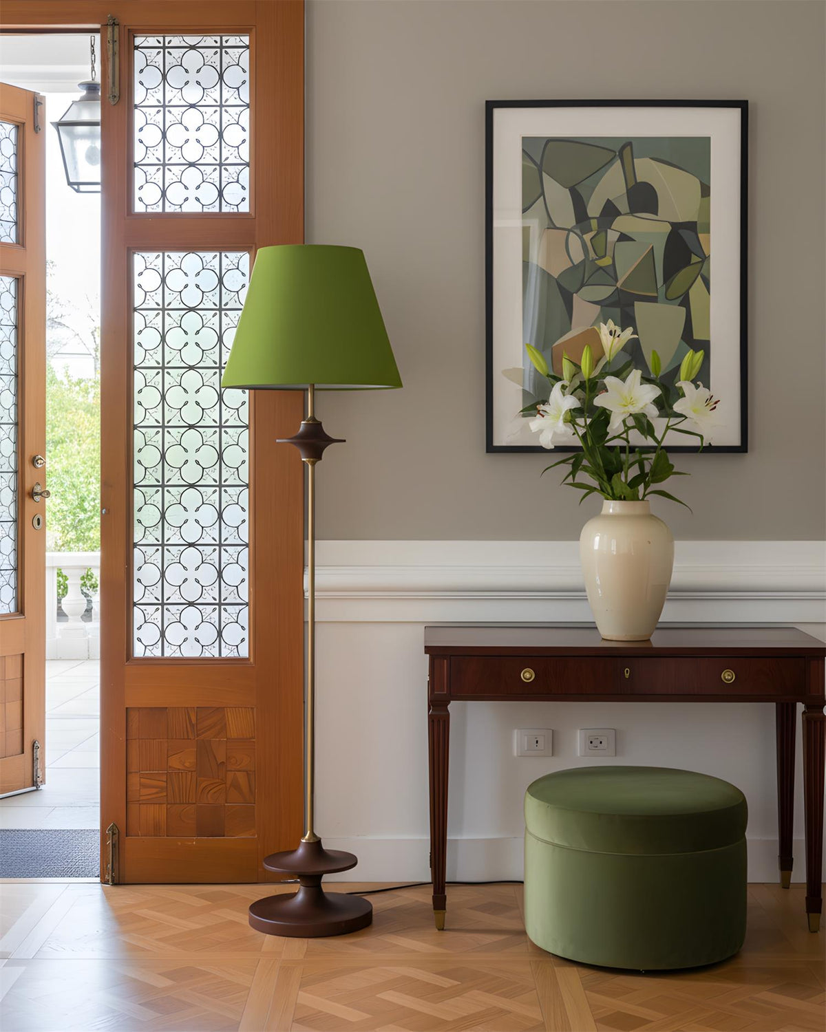 Aveniniella Floor Lamp