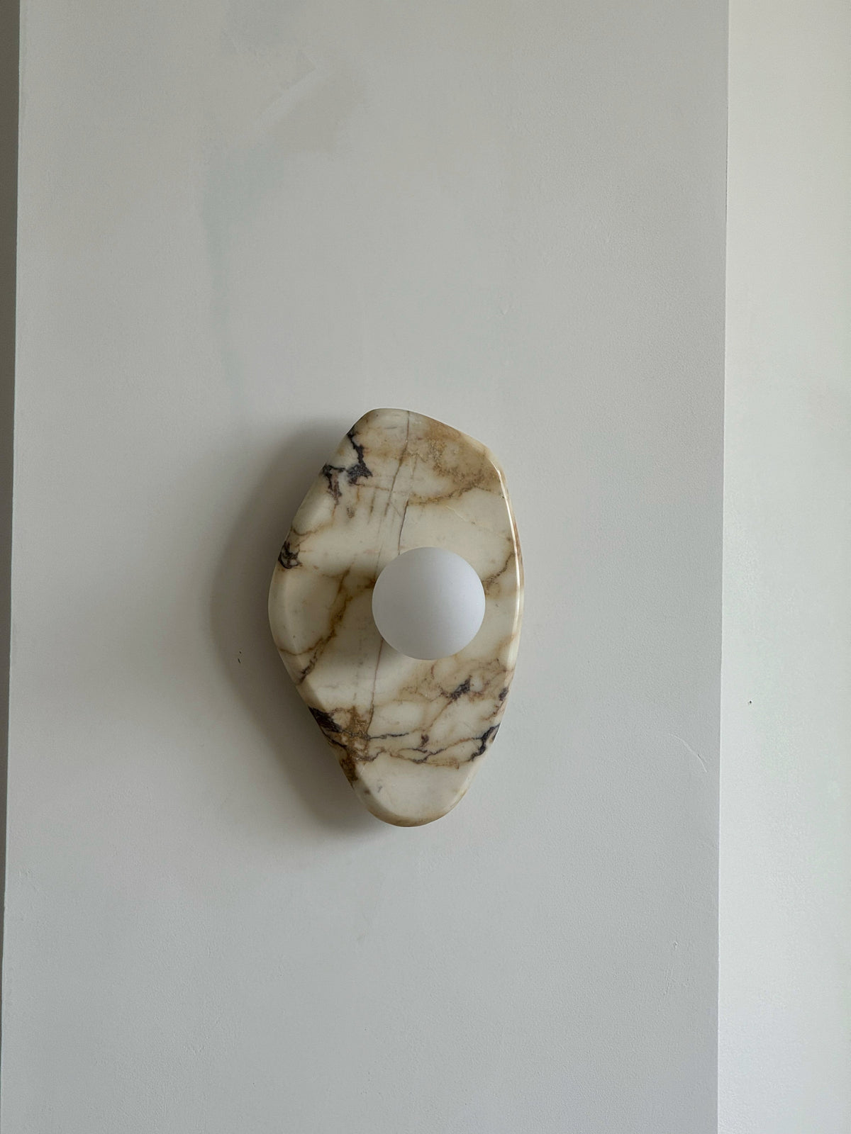 Eirivira Marble Glass Wall Lamp