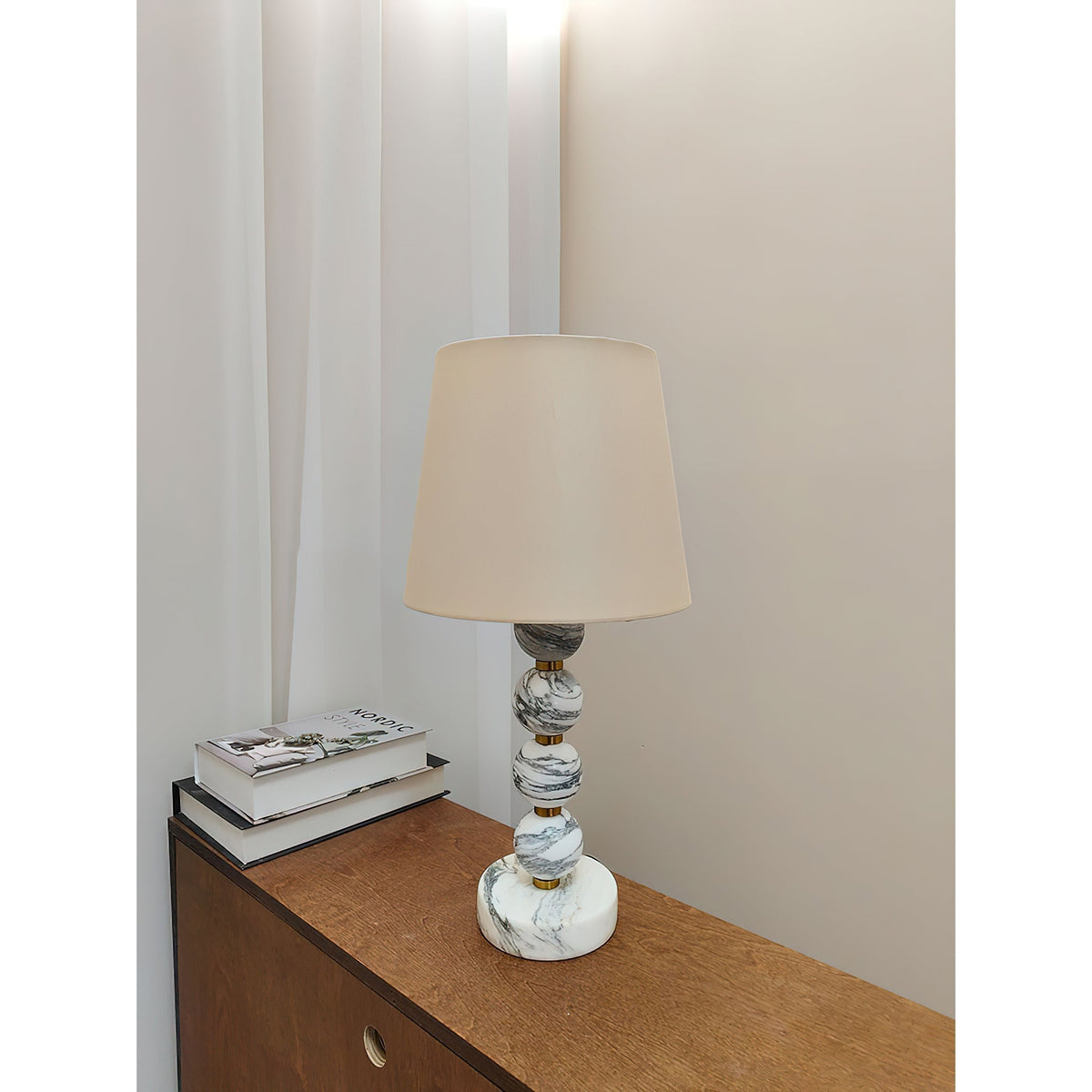 Liorerena Table Lamp